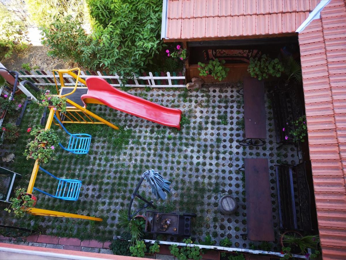 Respekt Guest House Sunny Beach Exterior photo